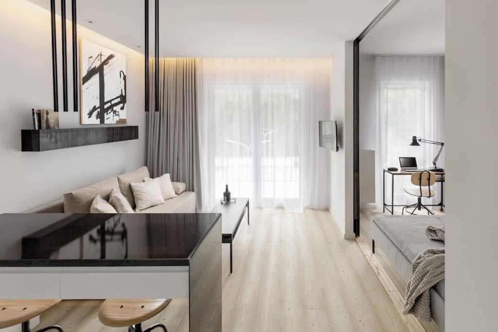Deluxe Apartment In City Center, Steam Park Krakow Dış mekan fotoğraf